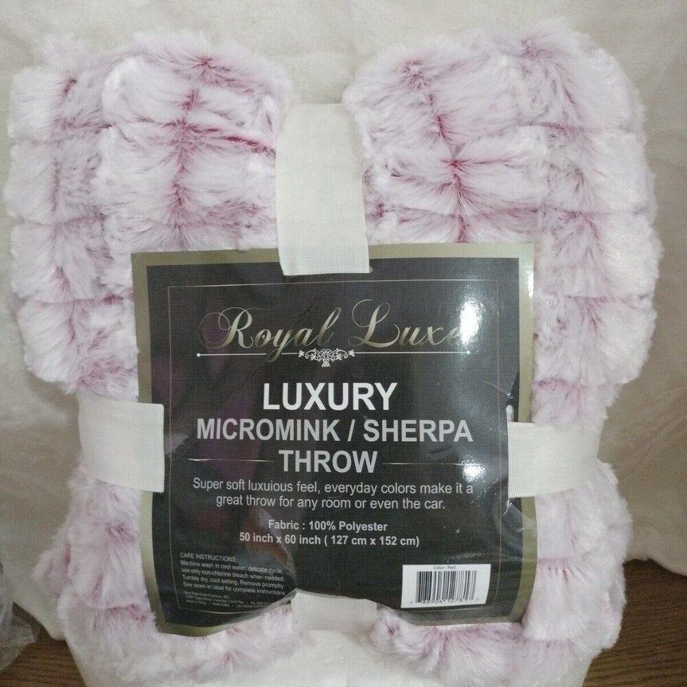 Royal Luxe Luxury Micromink/Sherpa Throw Blanket Lavender 50" x 60" New